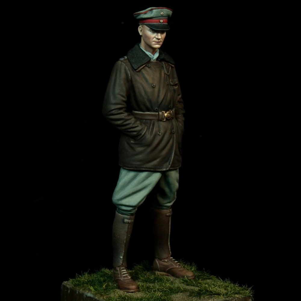 Winter Under Clothing - Resin Model figure, 1/24, officers, winter
