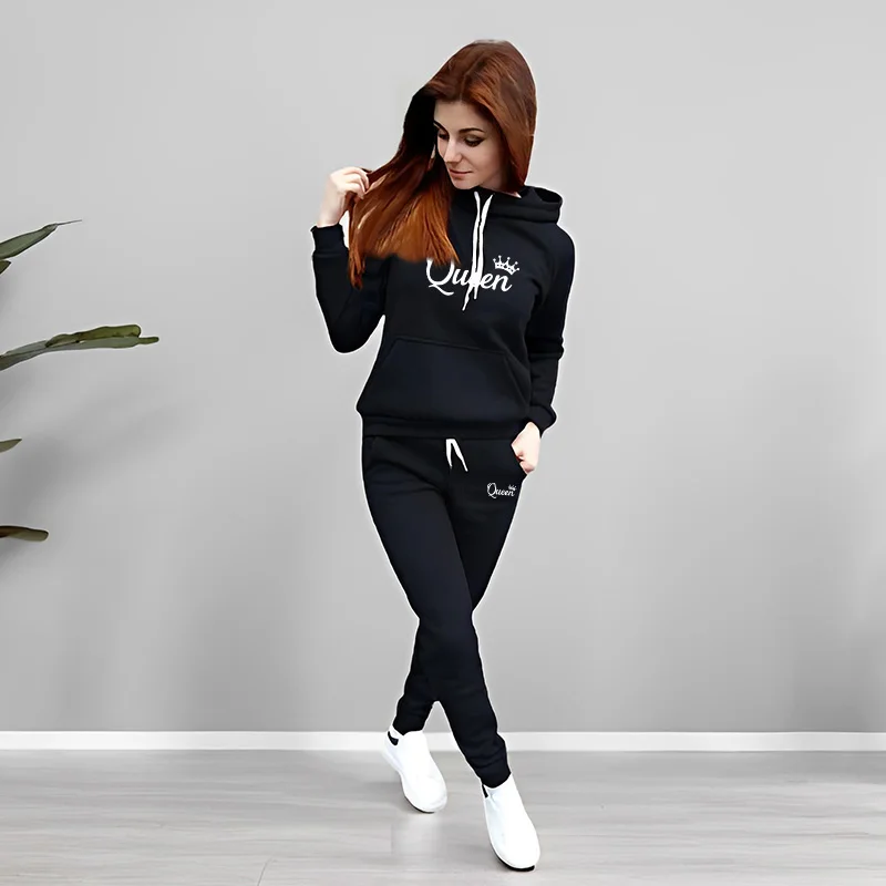 Womens Tracksuit Queen Letter  - đánh giá và giá Winter Clothing