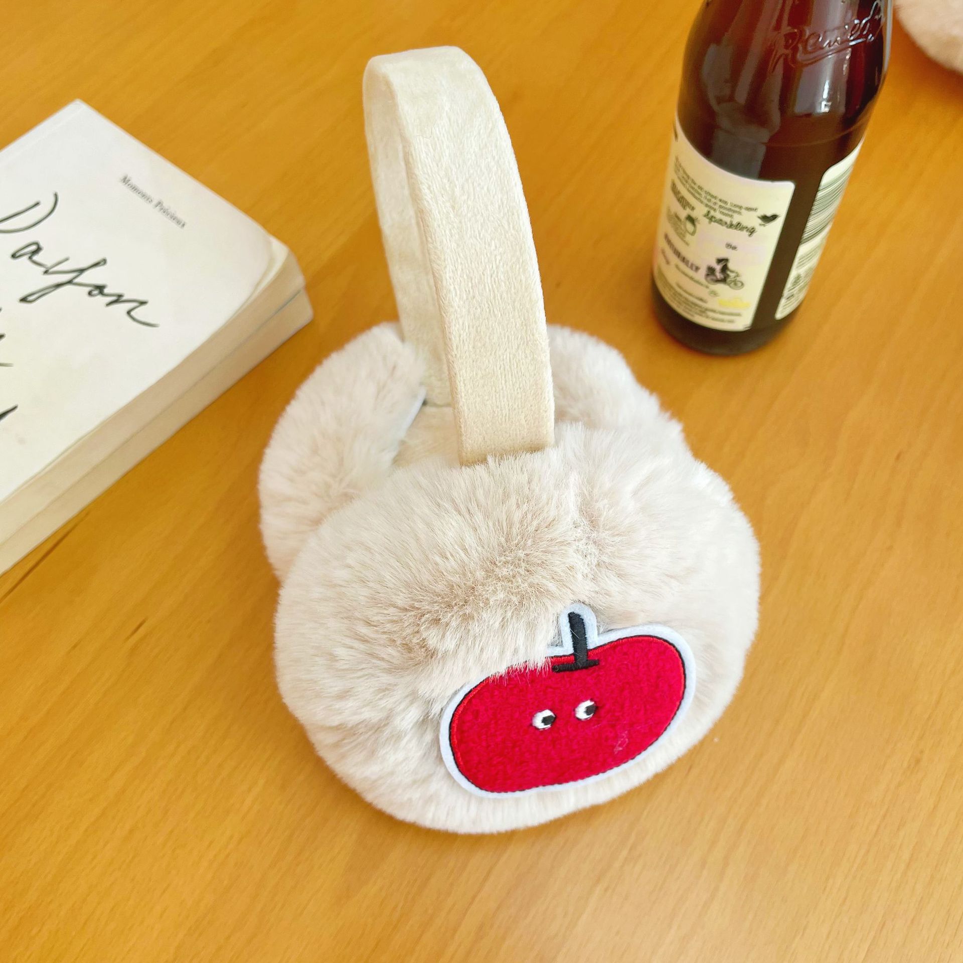 Anjj New Apple Earmuffs Exquis - đánh giá và giá Winter Clothing Earmuffs