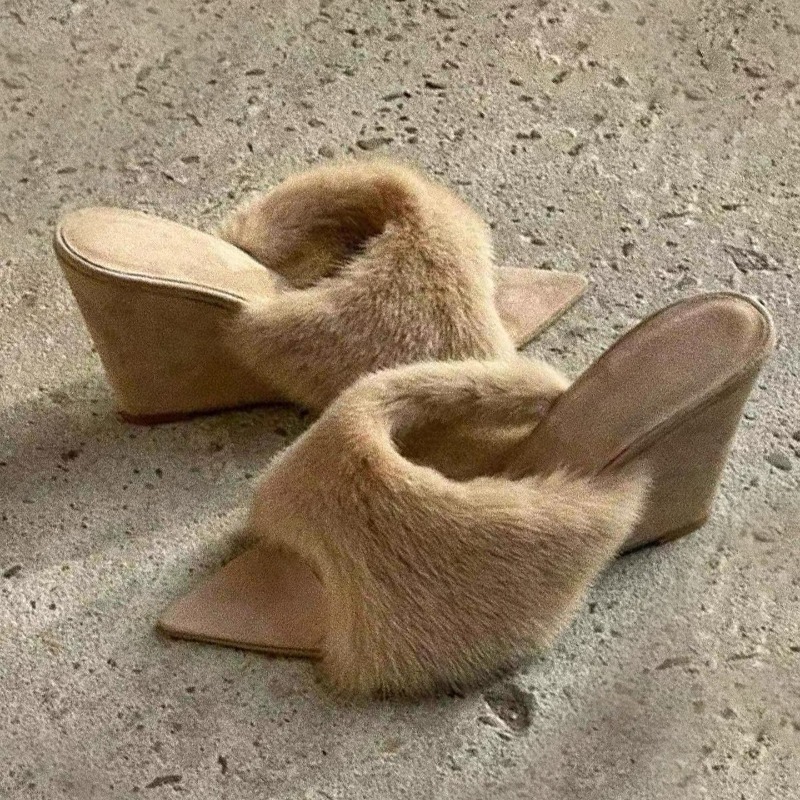 Fluffy Women Slippers Wedges P - đánh giá và giá Winter Clothing Ladies